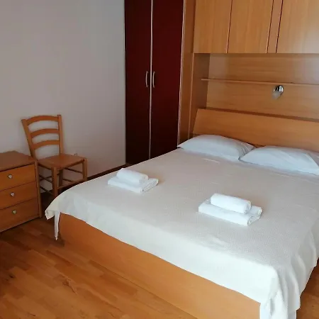 Lana Apartman Goveđari